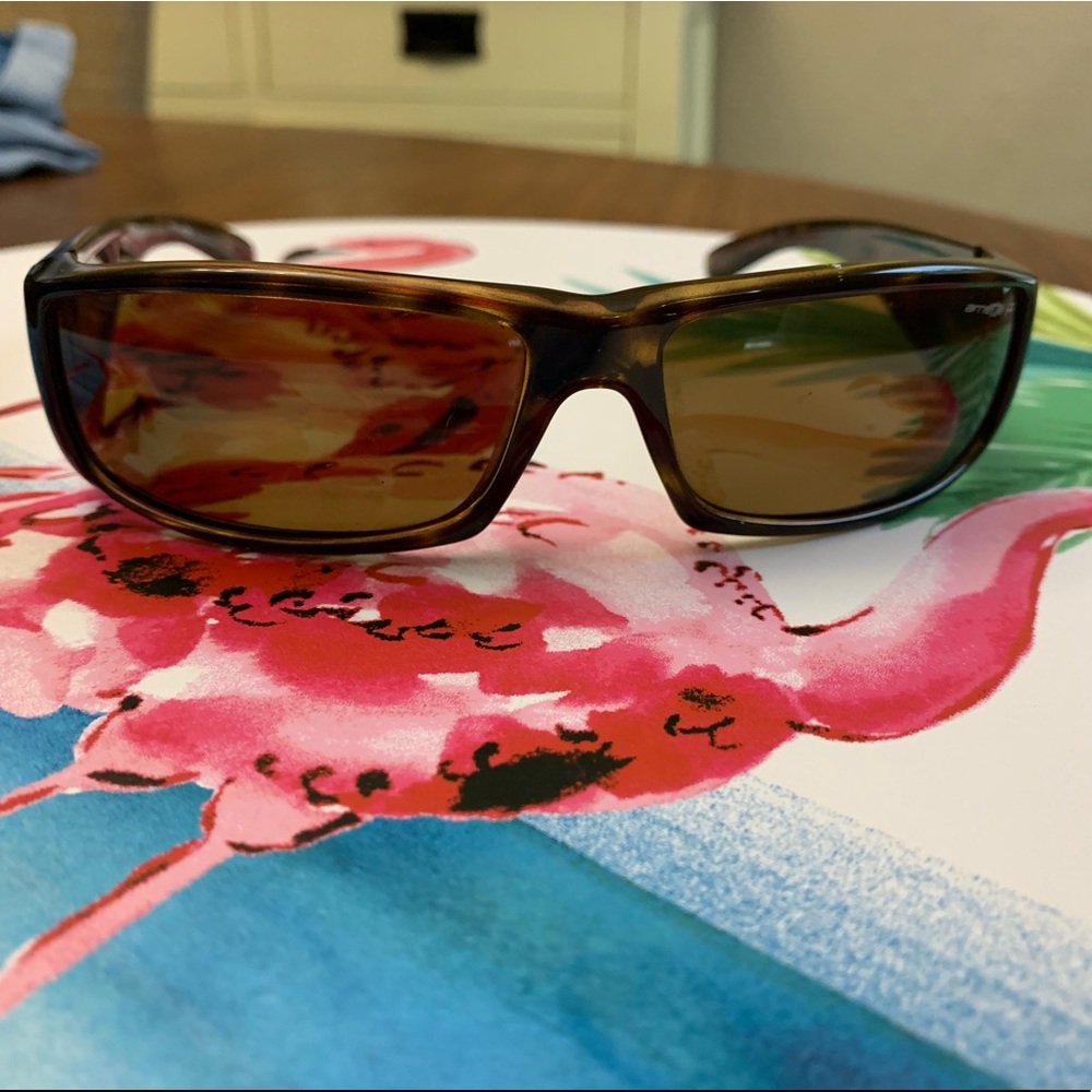 Women’s Arnette Polarized Sunglasses